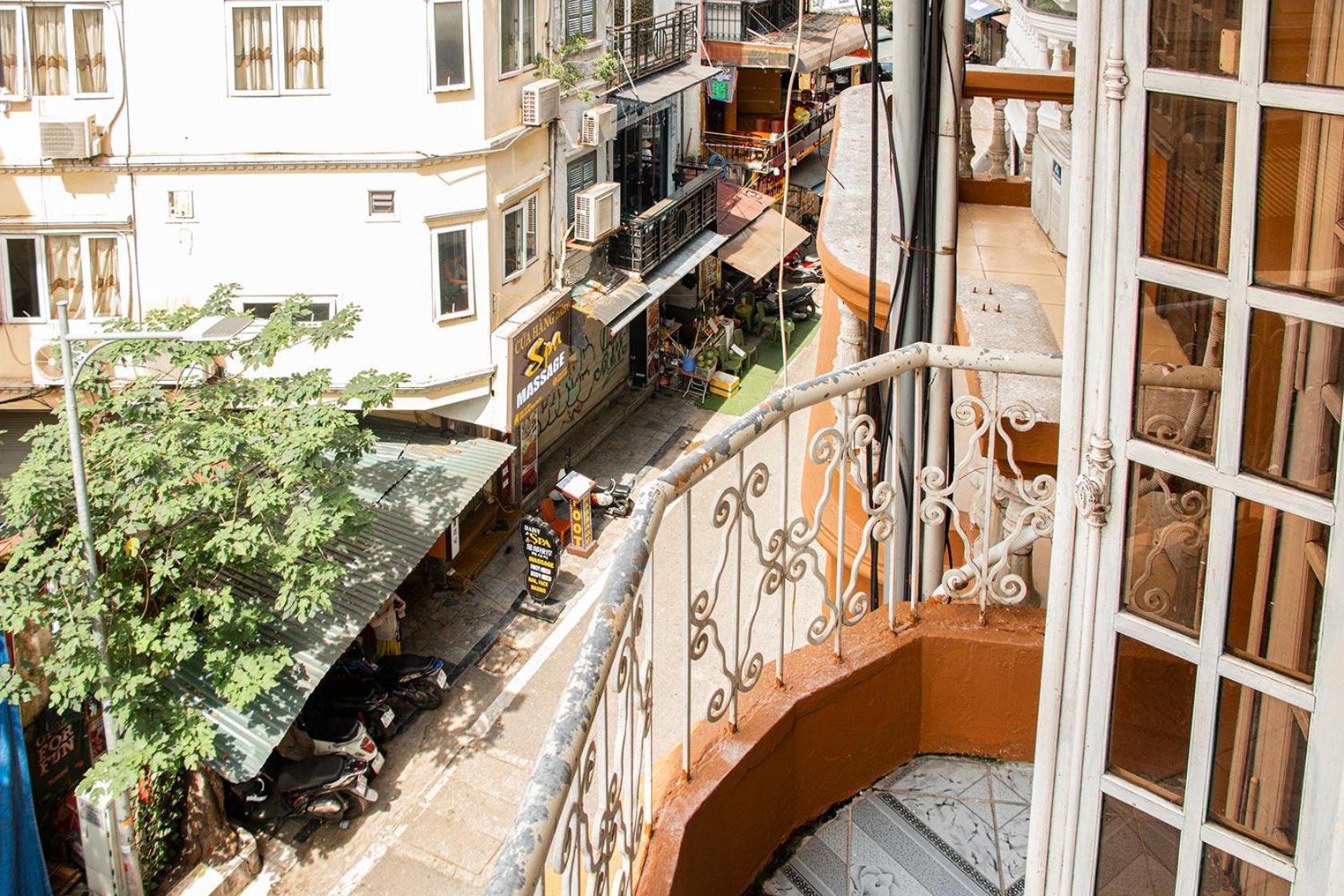 Group Nest Hotel Hanoï Extérieur photo
