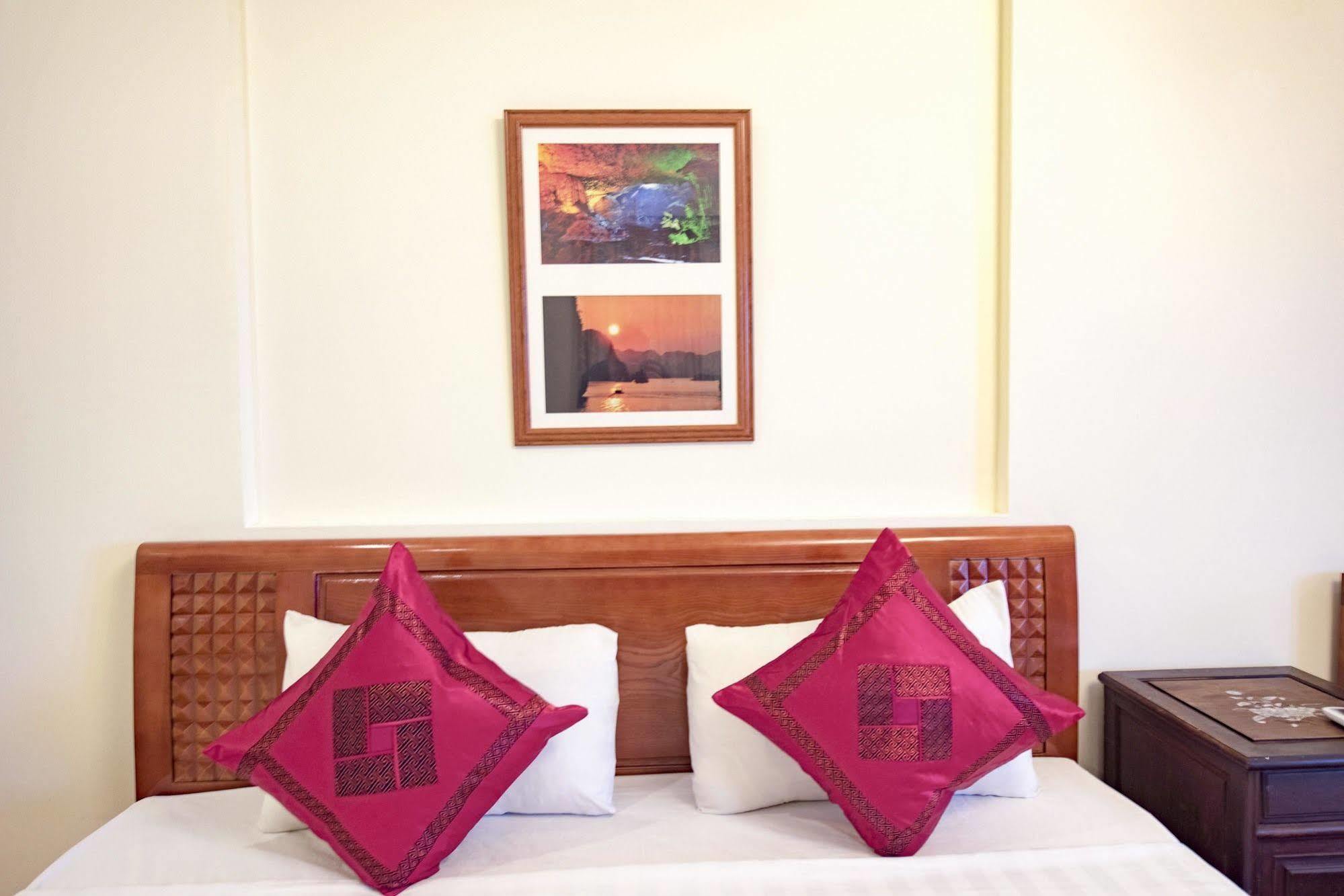 Group Nest Hotel Hanoï Extérieur photo